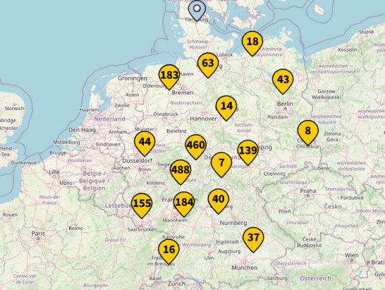 Eine Deutschlandkarte mit vielen gelben Markern, die zeigen, wo sich VdK-Geschäftsstellen und VdK-Ortsverbände befinden
